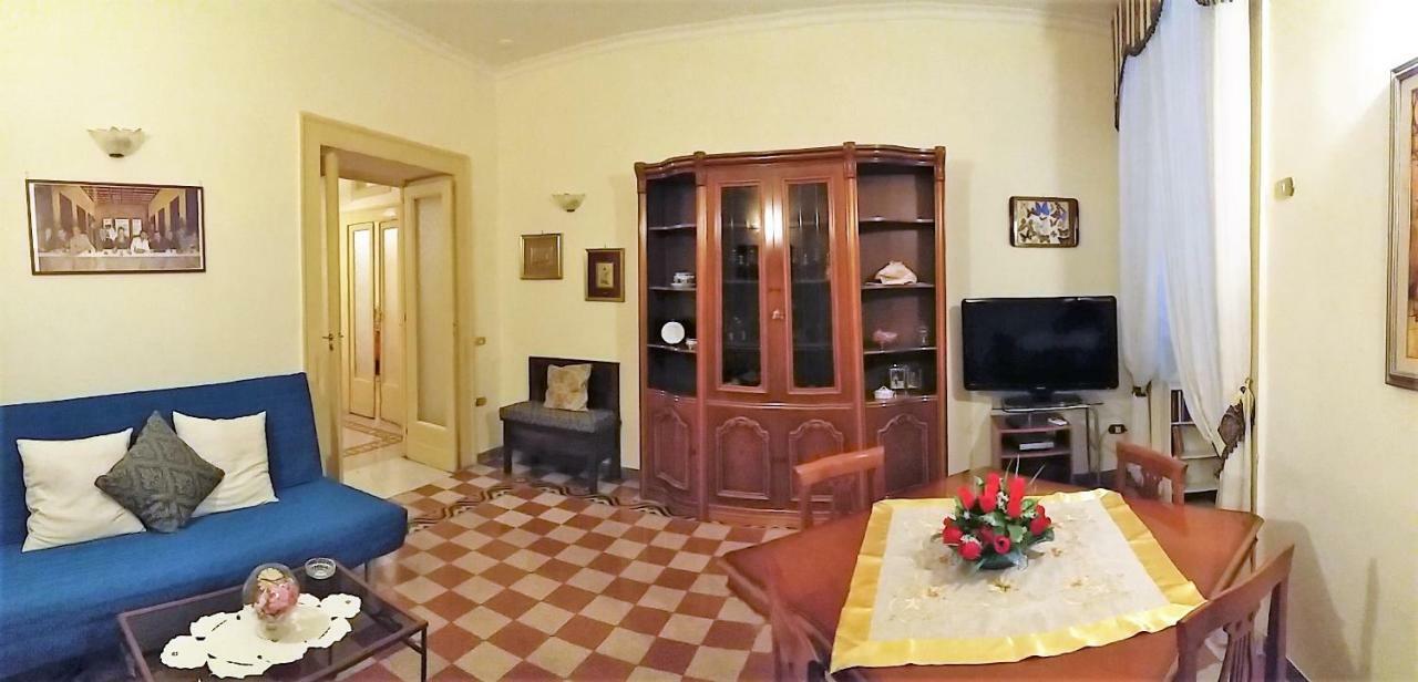 Casa Lillina A Toledo , Near Piazza Del Plebiscito Lägenhet Neapel Exteriör bild
