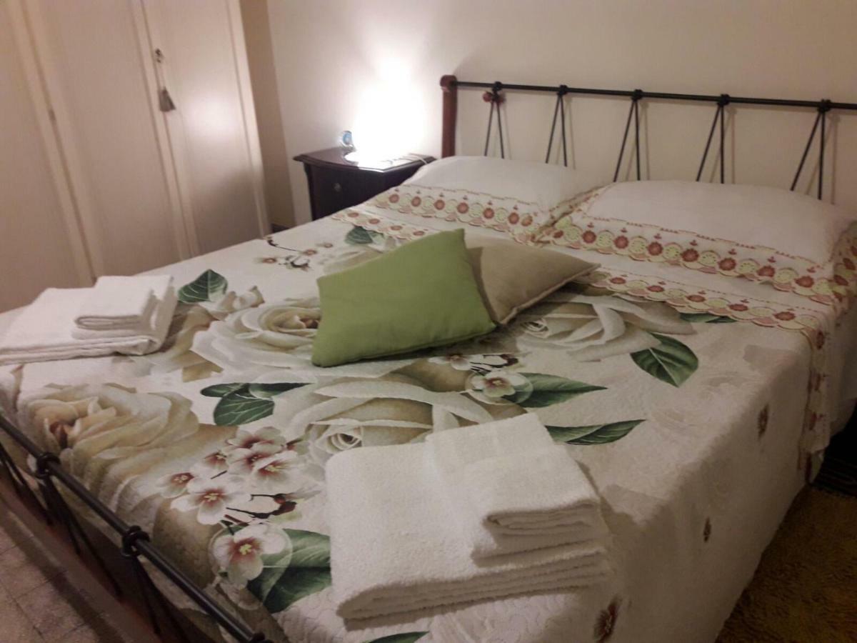Casa Lillina A Toledo , Near Piazza Del Plebiscito Lägenhet Neapel Exteriör bild