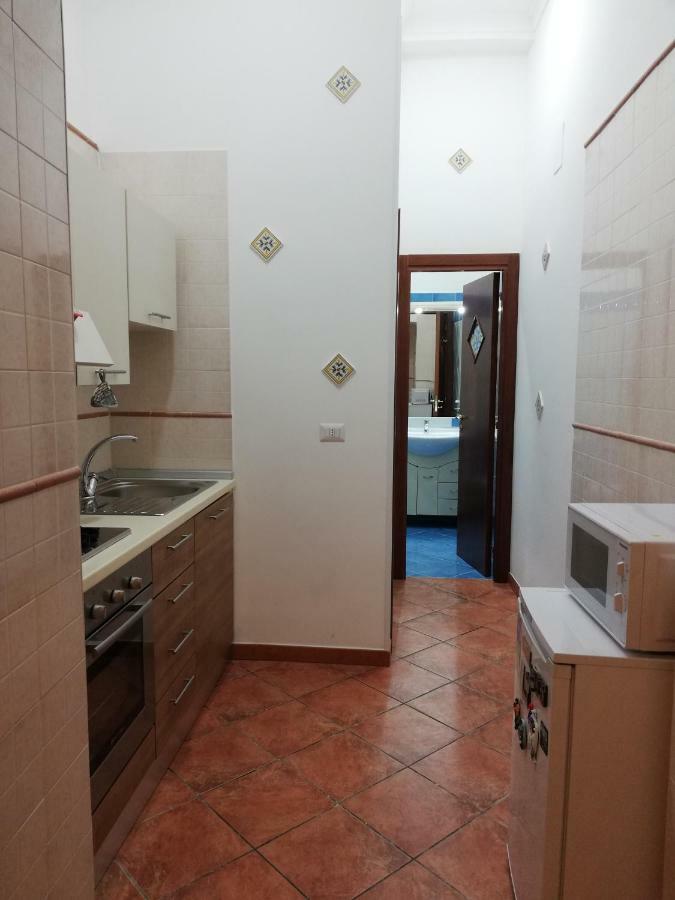 Casa Lillina A Toledo , Near Piazza Del Plebiscito Lägenhet Neapel Exteriör bild